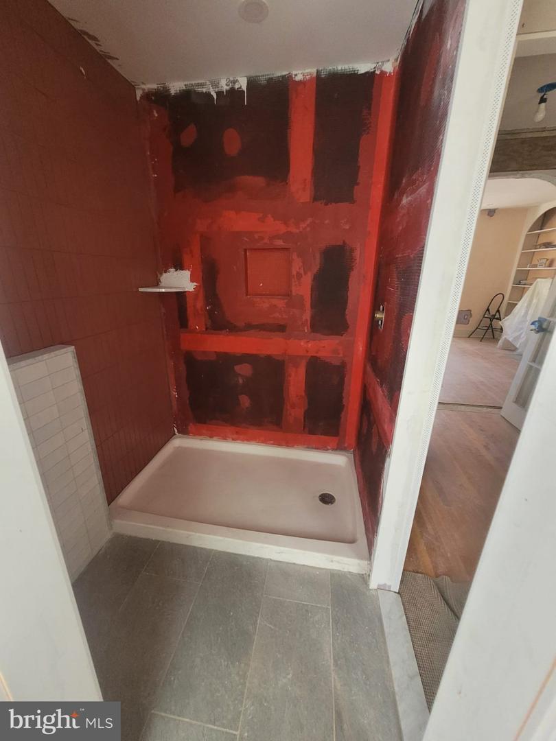 5430 Greene St Property Photo 15