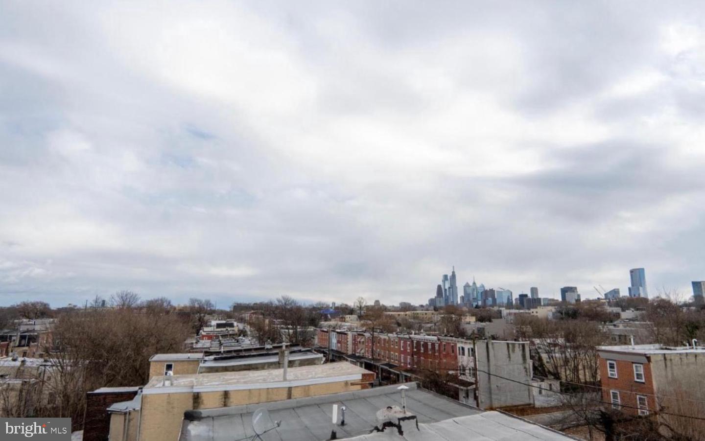 3861 Fairmount Ave Property Photo 4