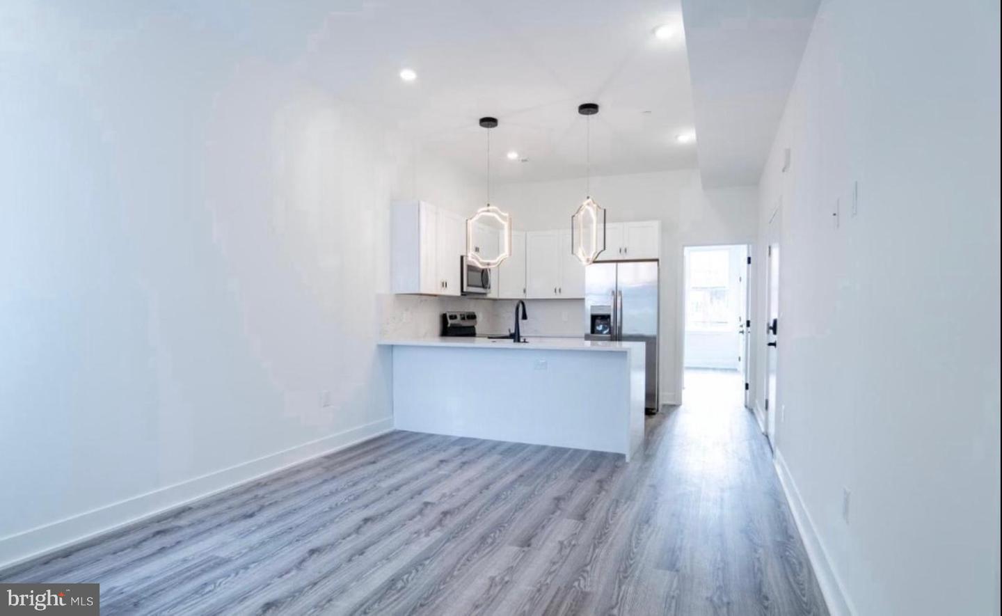 3861 Fairmount Ave Property Photo 17