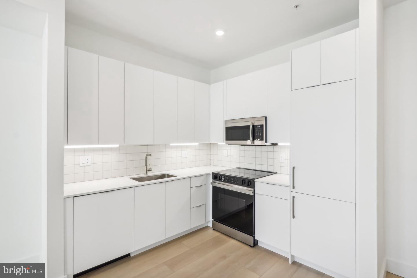2406 Frankford Ave #10 Property Photo 6