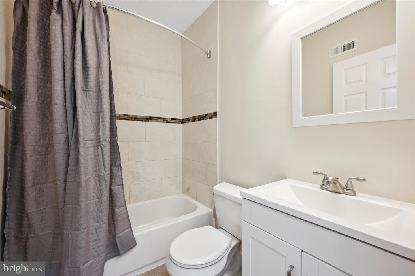 3209 W Montgomery Ave #2 Property Photo 11