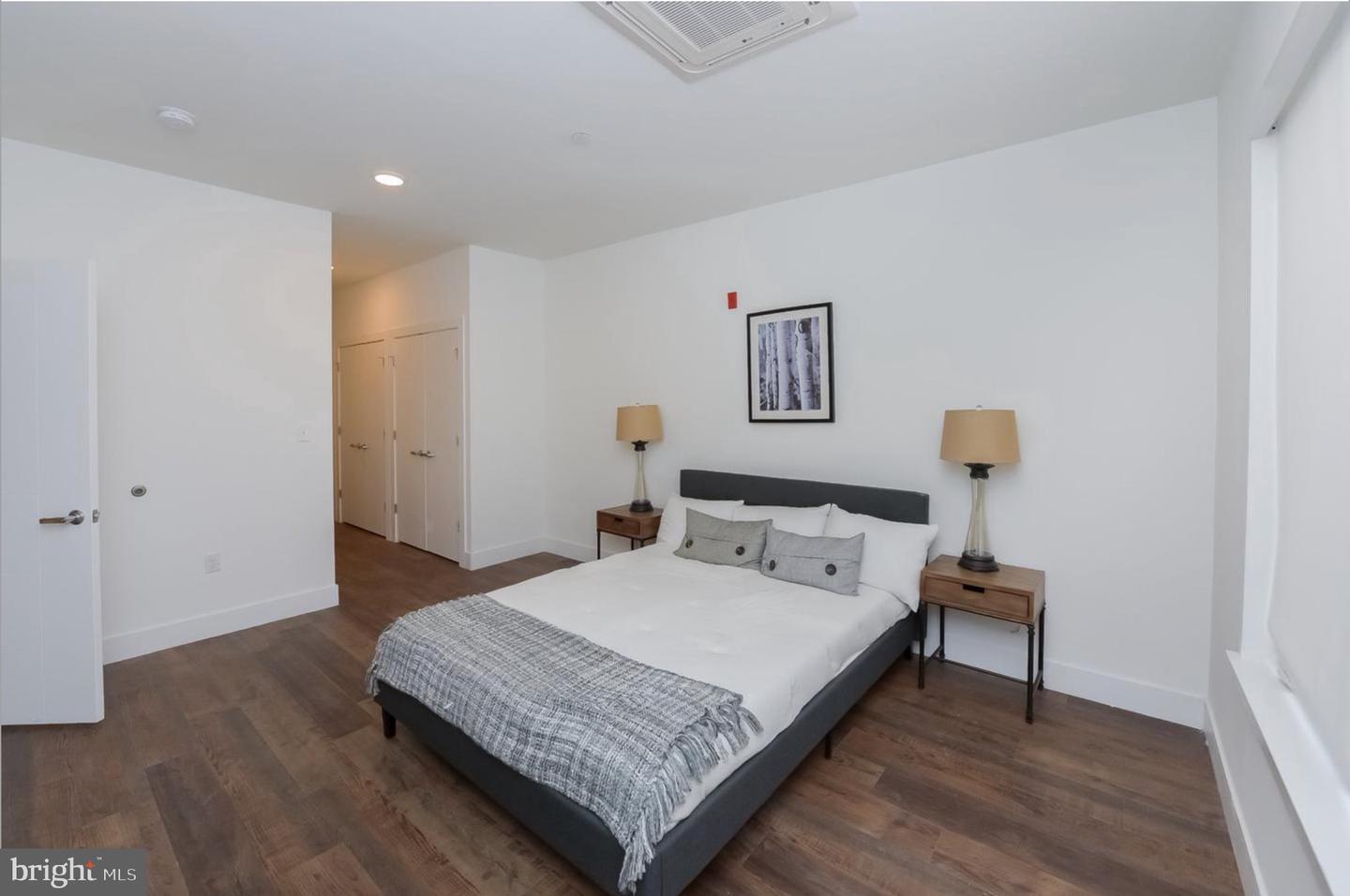 1203 Germantown Ave #419 Property Photo 3