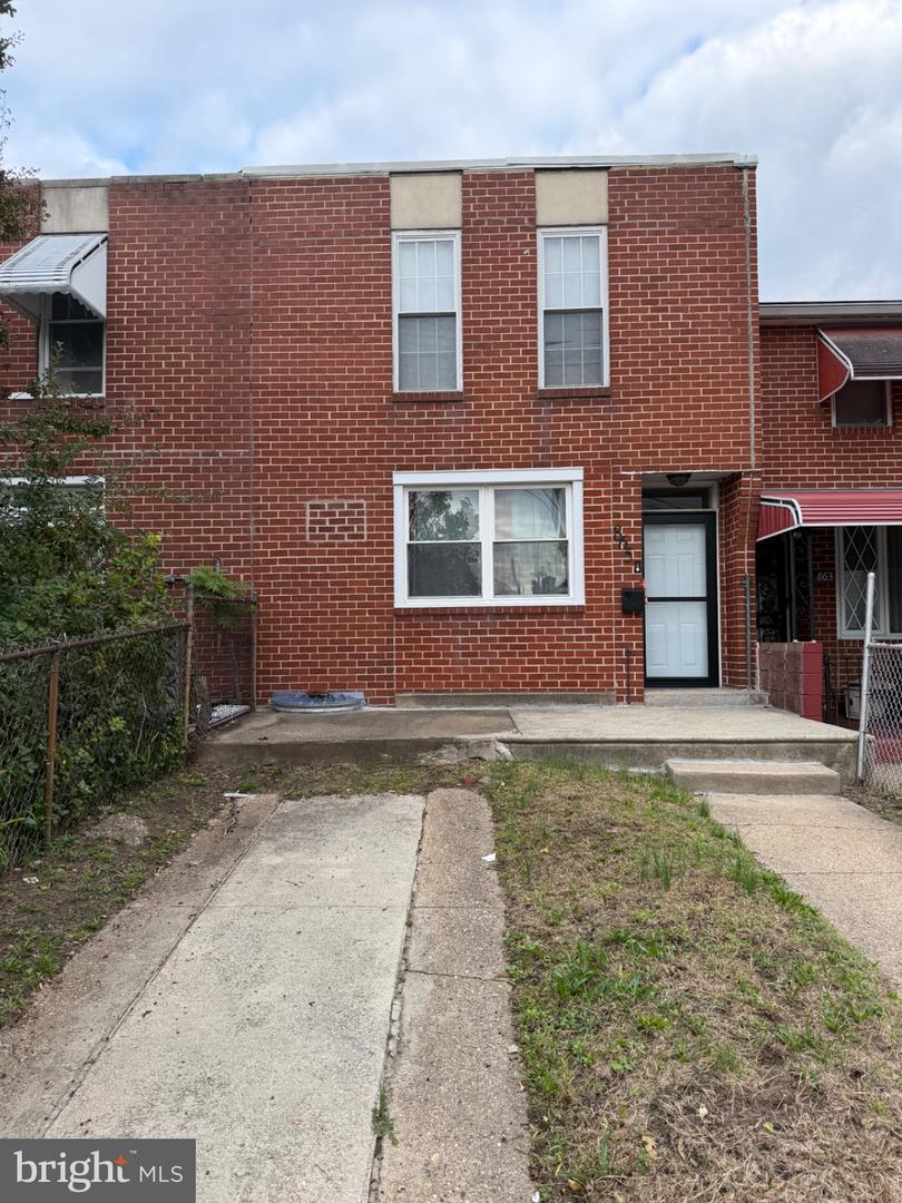 865 N FALLON ST Property Photo 1