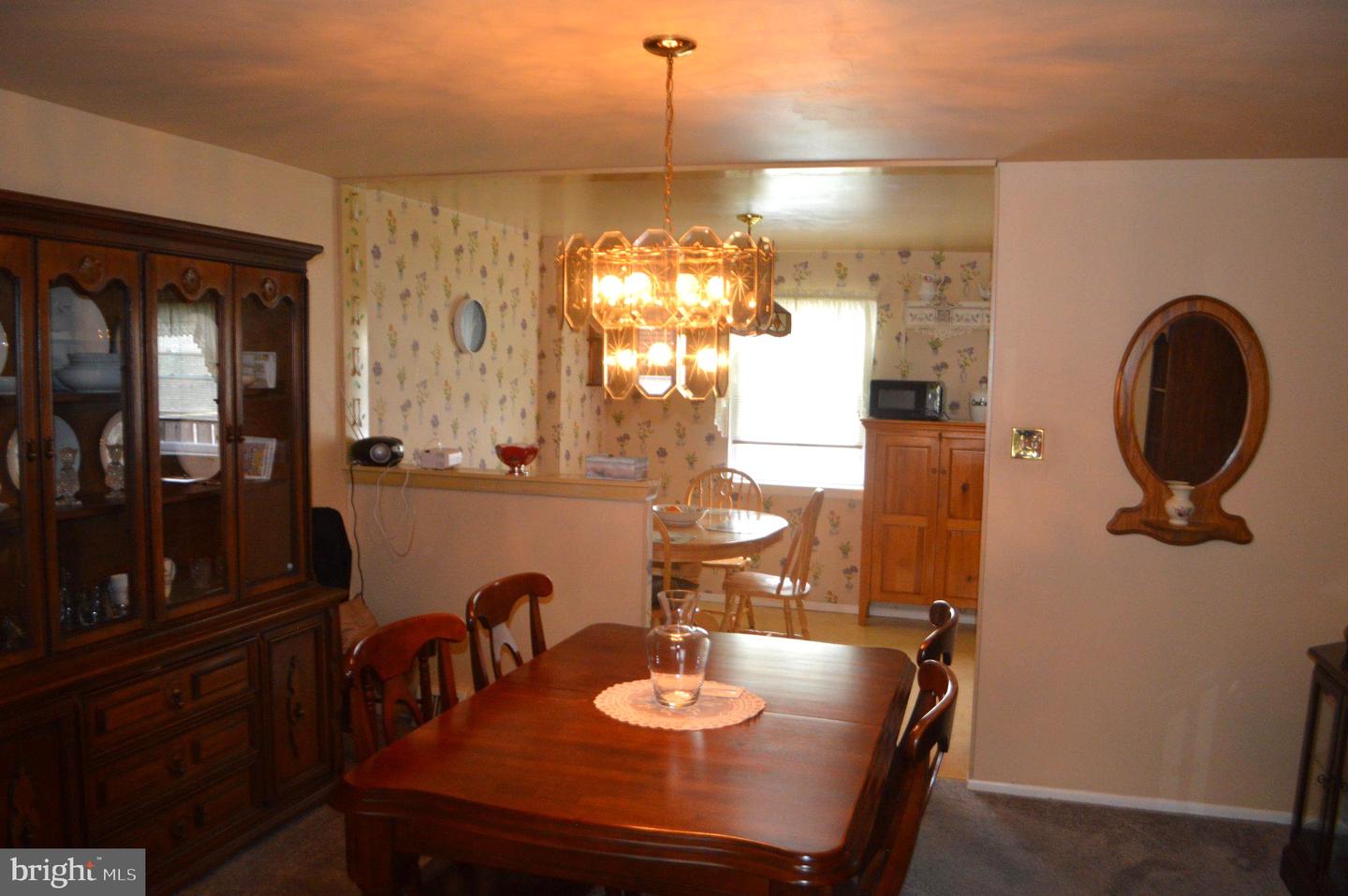10773 Helmer Dr Property Photo 8