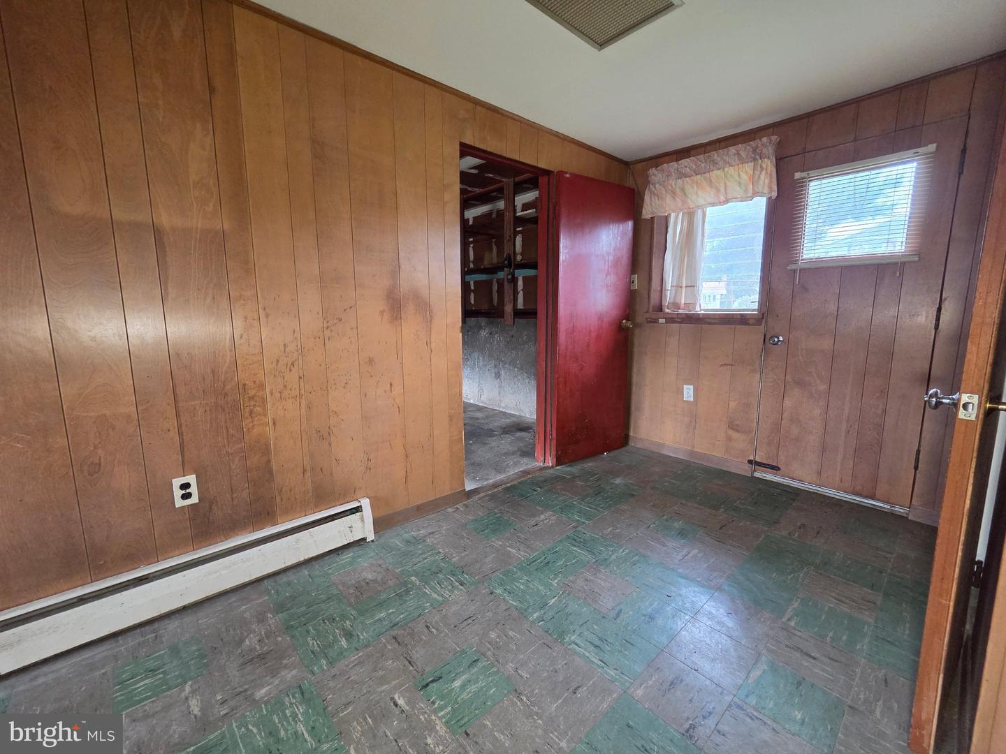 9952 Hardy Rd Property Photo 14