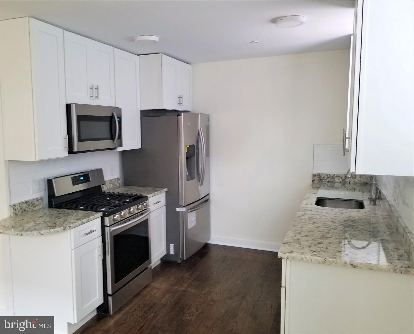 600 ADDISON ST #2A Property Photo 1