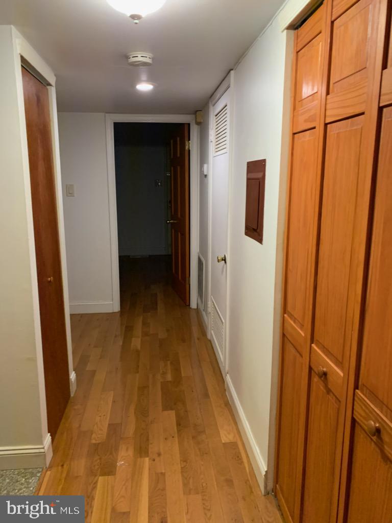 601 Lombard St #a 1st Level Property Photo 3