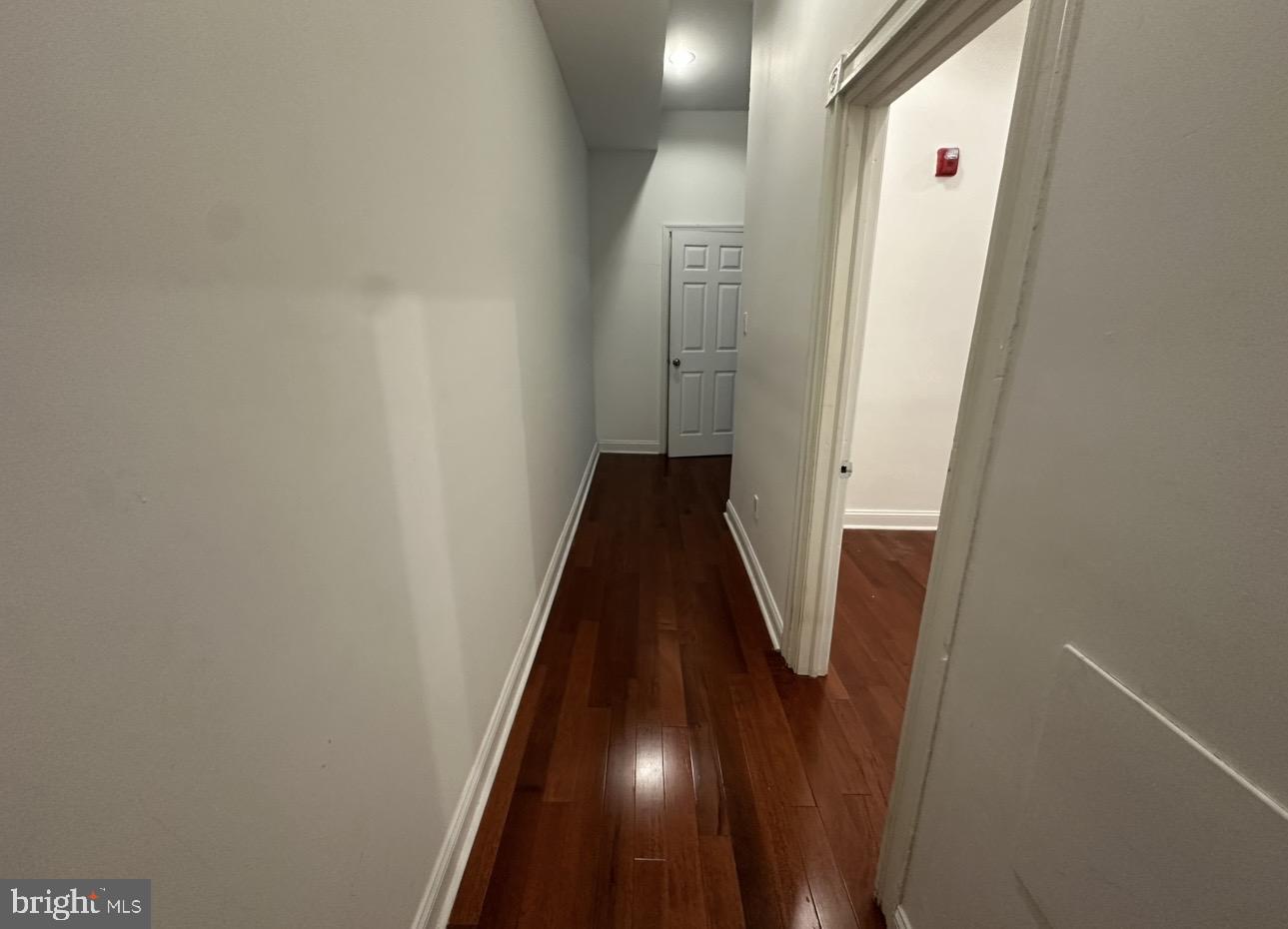 1633 W Girard Ave #2r Property Photo 8