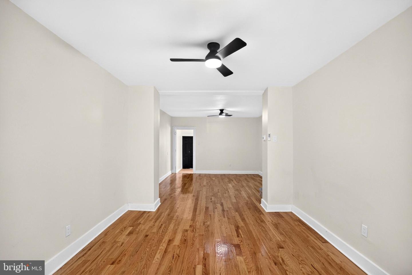 6014 N Lambert St Property Photo 12