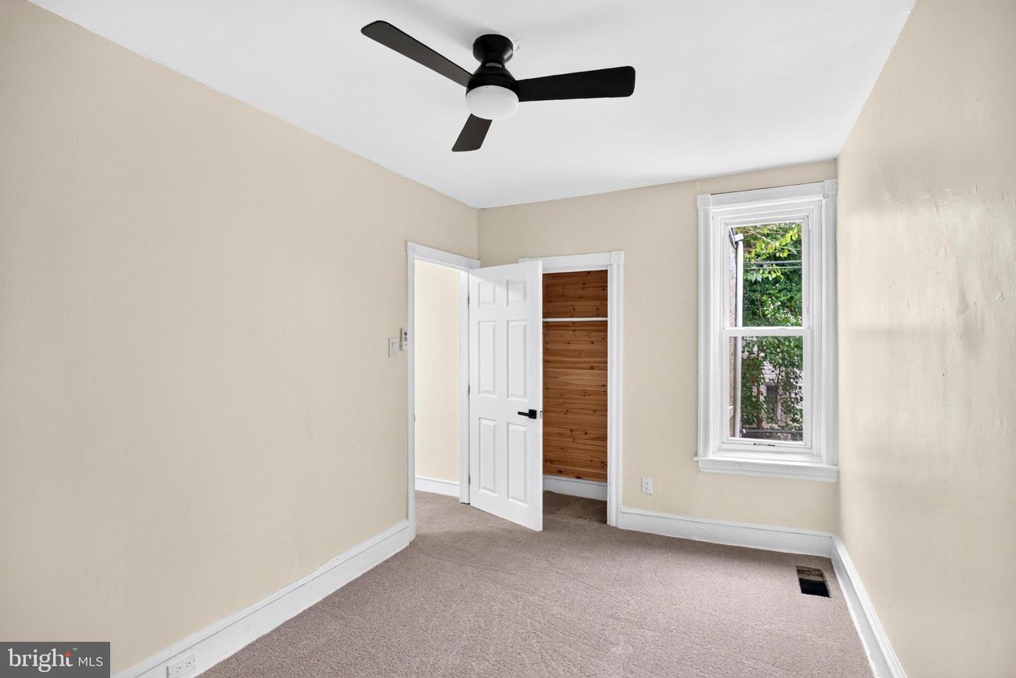6014 N Lambert St Property Photo 30