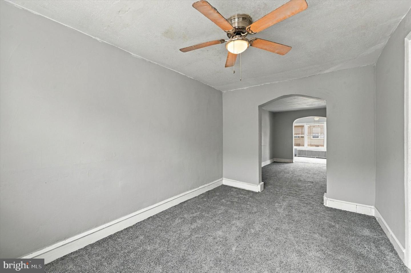6710 Guyer Ave Property Photo 9