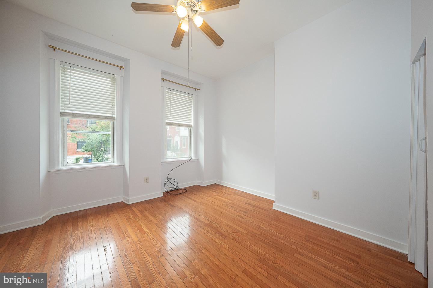 1523-00 Christian St Property Photo 5