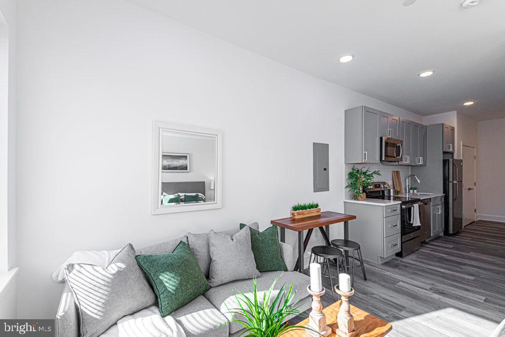 1524 South St #unit 309 Property Photo 5