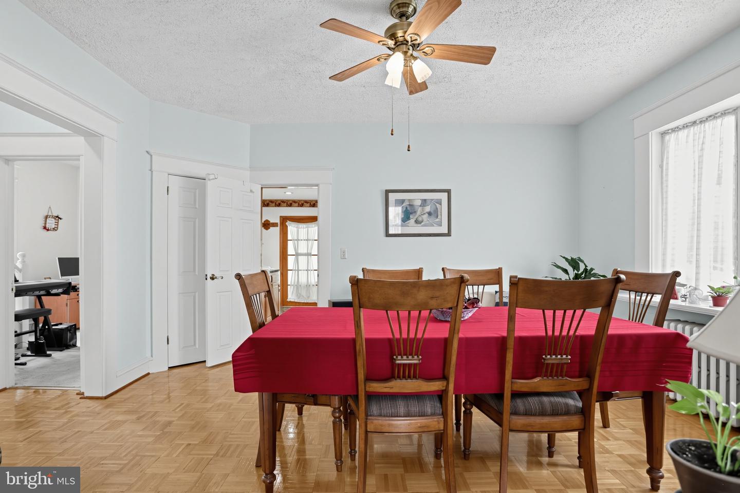7922 Frontenac St Property Photo 14