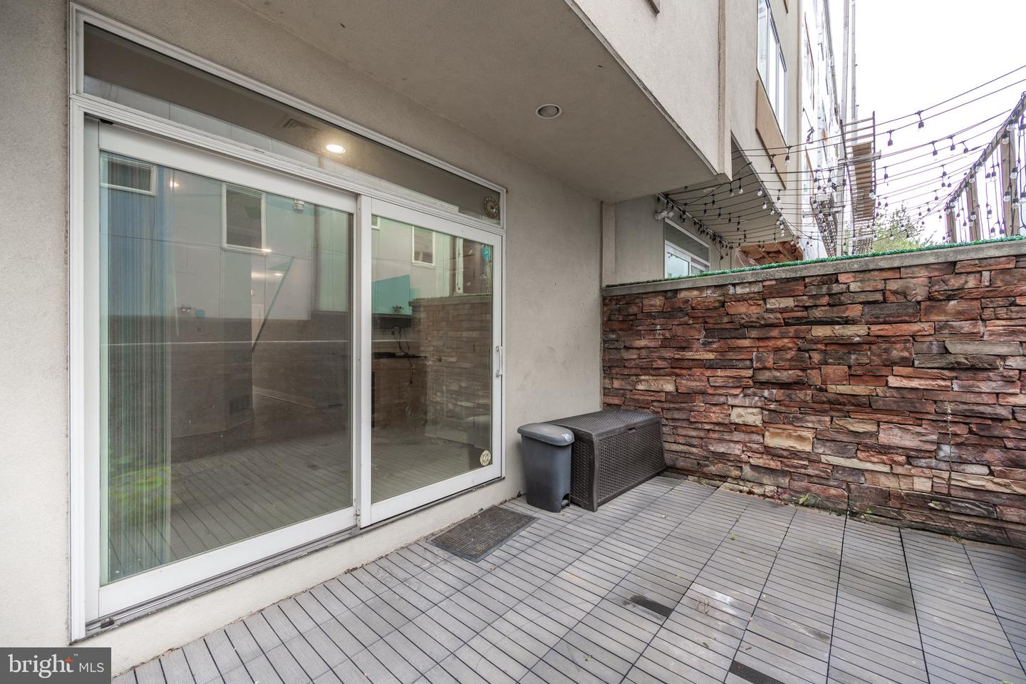 919 N Front St #unit G Property Photo 18