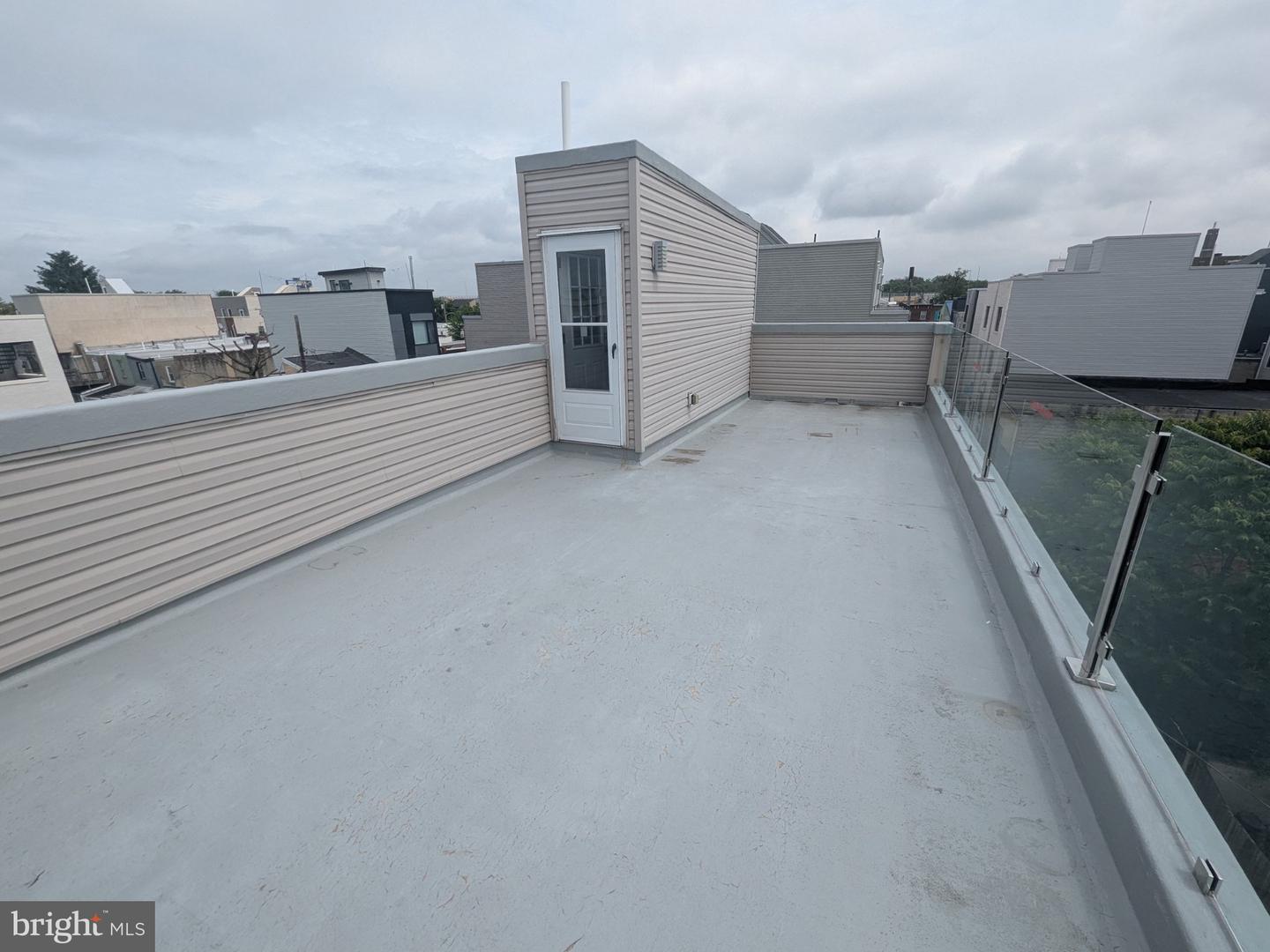 2609 Almond St Property Photo 3