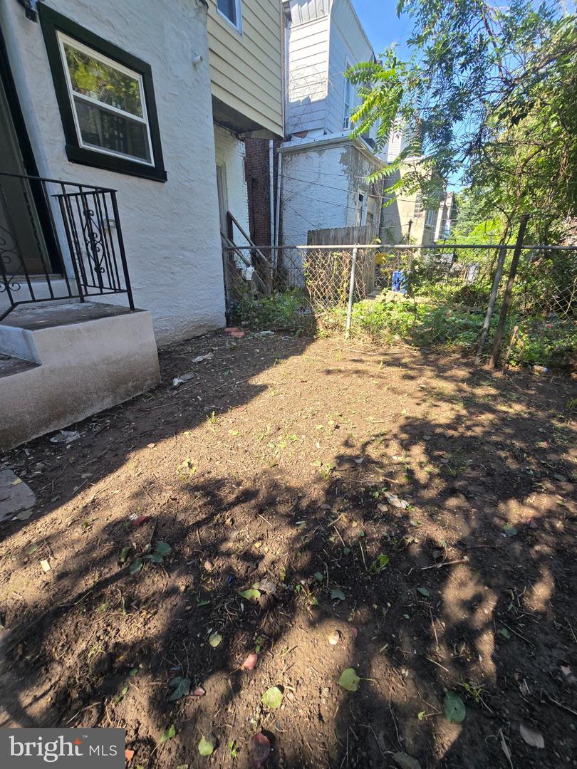 3813 N 16th St Property Photo 44