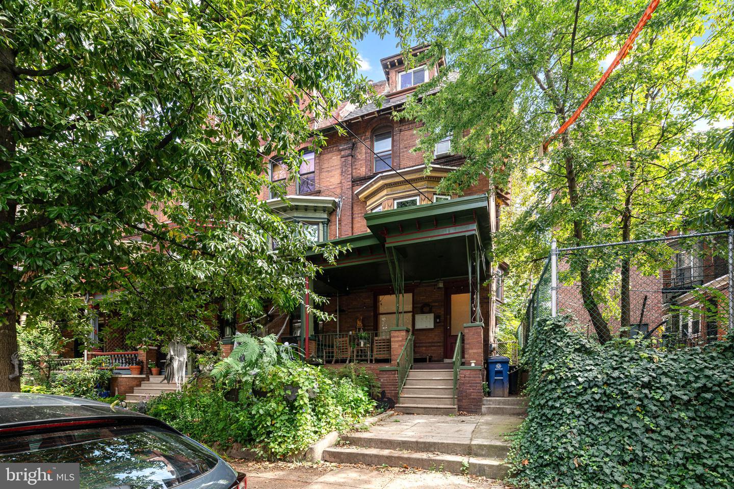 251 S MELVILLE ST #3F Property Photo 1