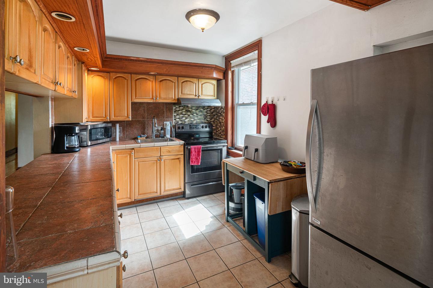251 S Melville St #3f Property Photo 5