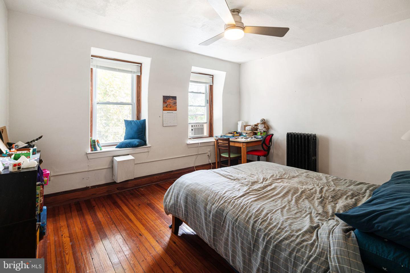 251 S Melville St #3f Property Photo 10
