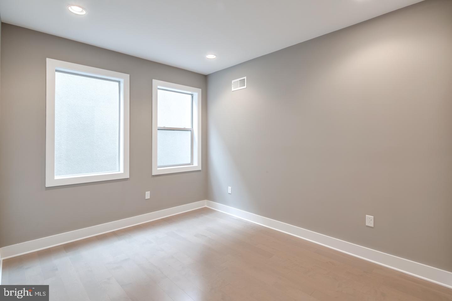 826 N 3rd St #3 Property Photo 11