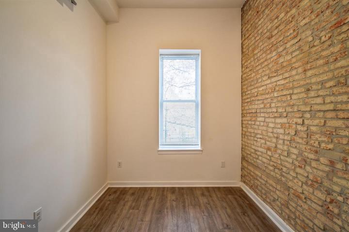 405 S 42nd St #1m Property Photo 19