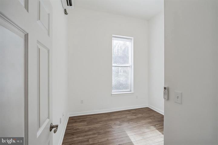 405 S 42nd St #1m Property Photo 25