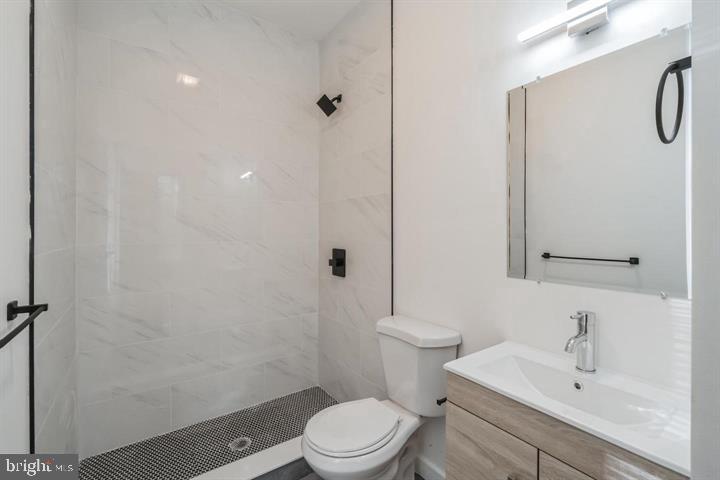 405 S 42nd St #1m Property Photo 28