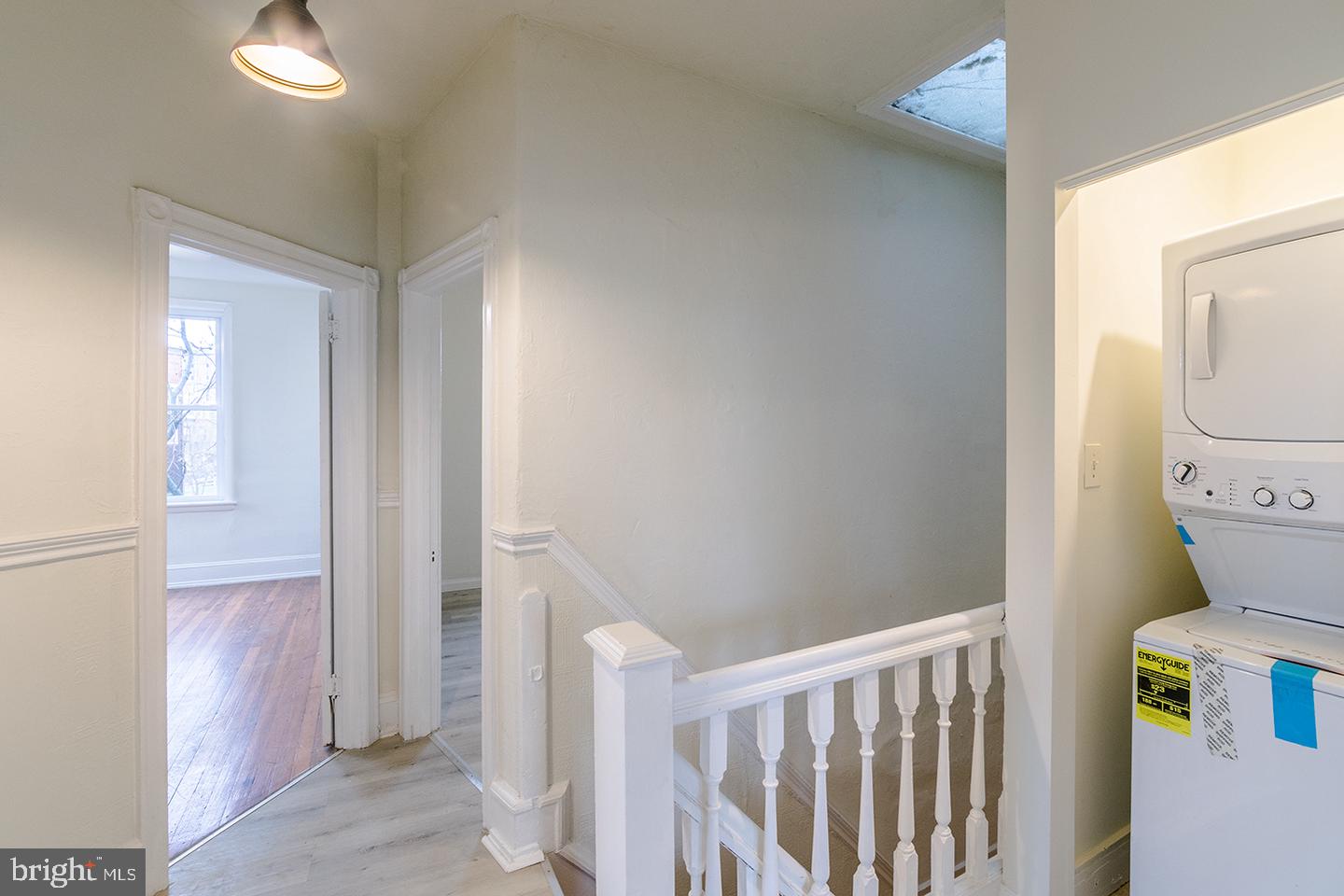 5110 Webster St #unit 2 Property Photo 9