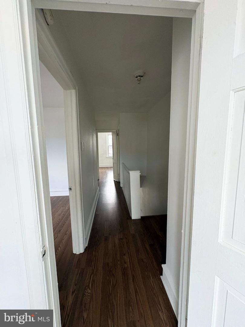 515 E Courtland St Property Photo 31