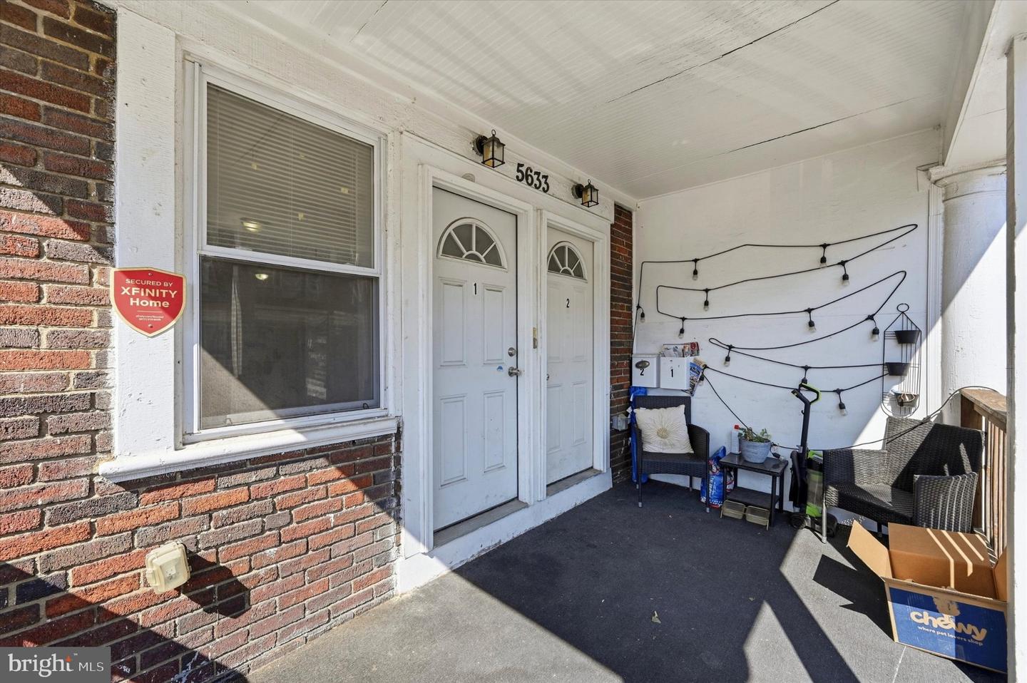 5633 Malcolm St Property Photo 3