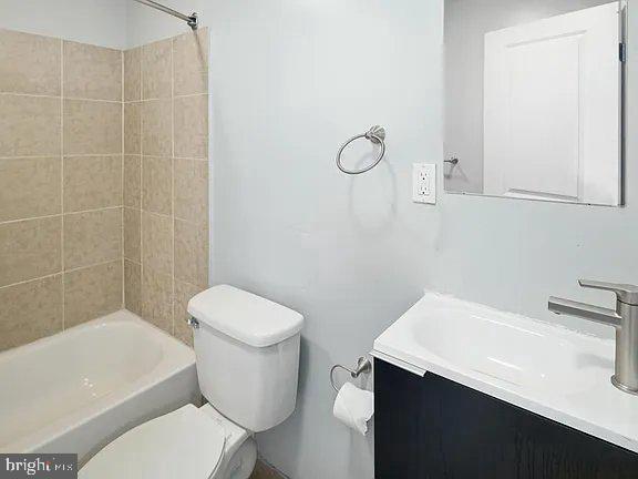 3858 Haverford Ave #1 Property Photo 4