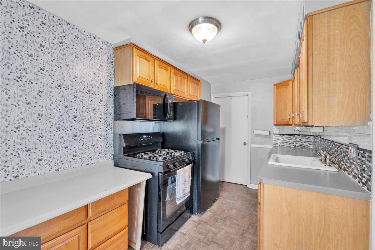 3538 Fitler St Property Photo 4