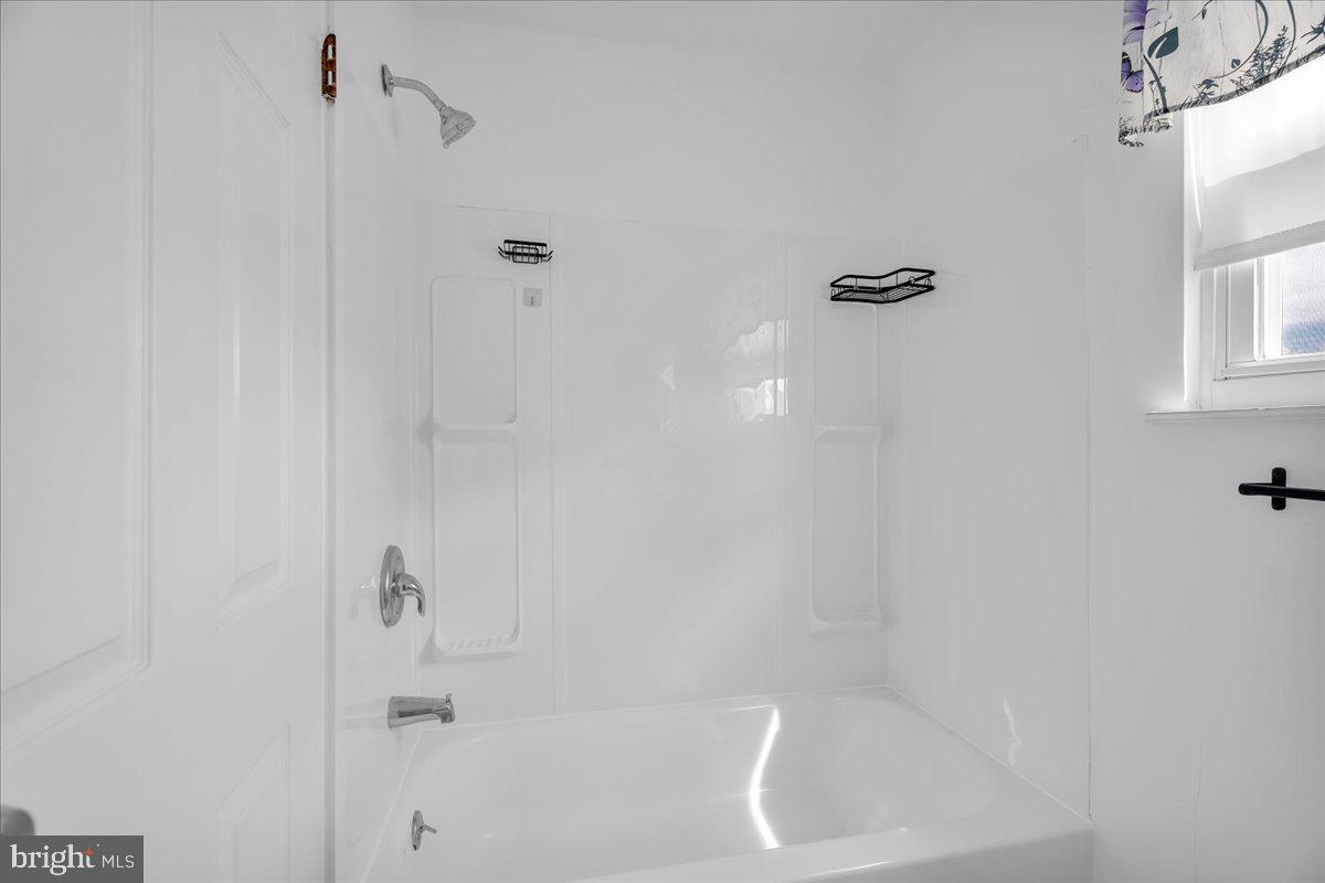 3538 Fitler St Property Photo 7