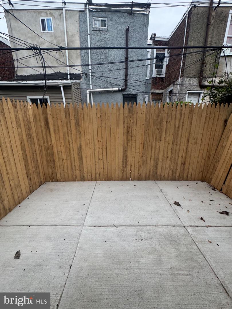 3146 Custer St Property Photo 9