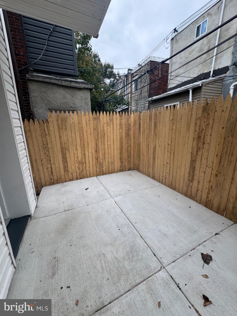 3146 Custer St Property Photo 10