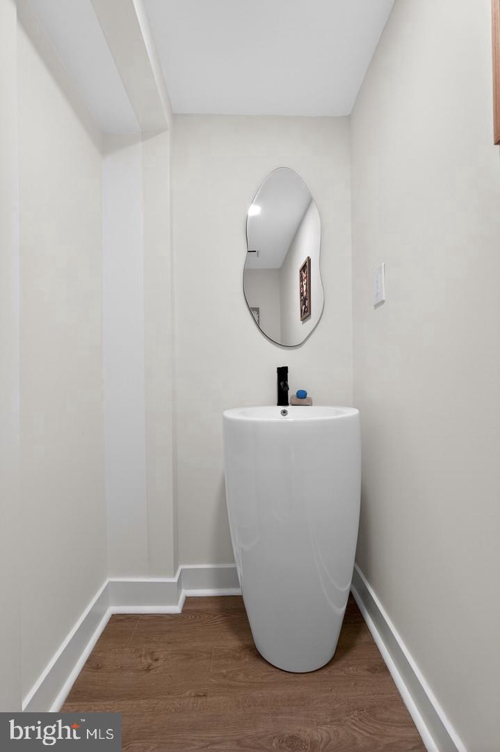 749 S 52nd St Property Photo 14