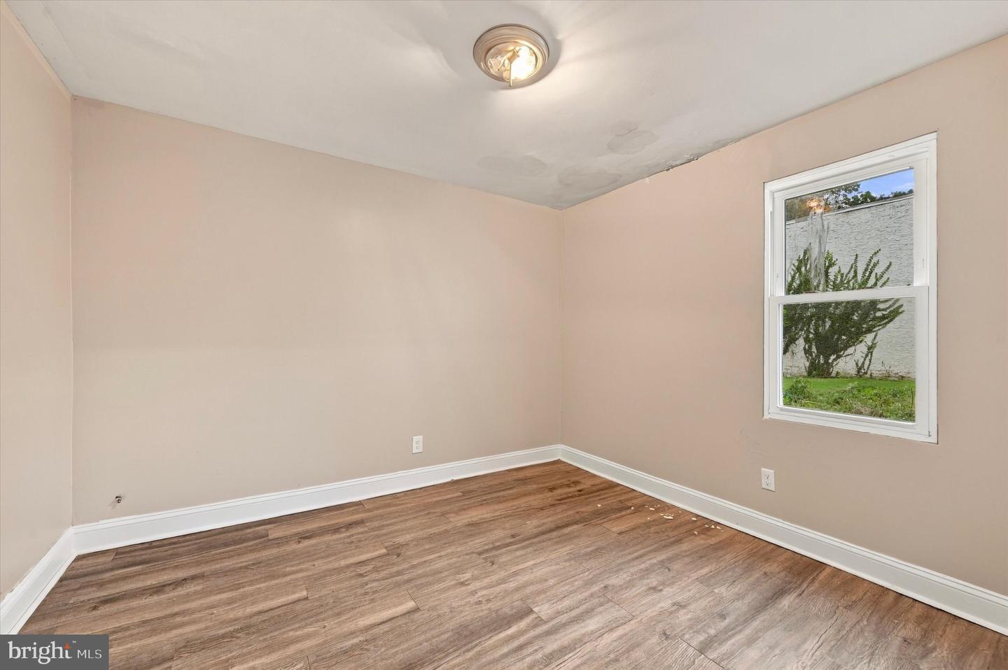 256 E Phil Ellena St Property Photo 17