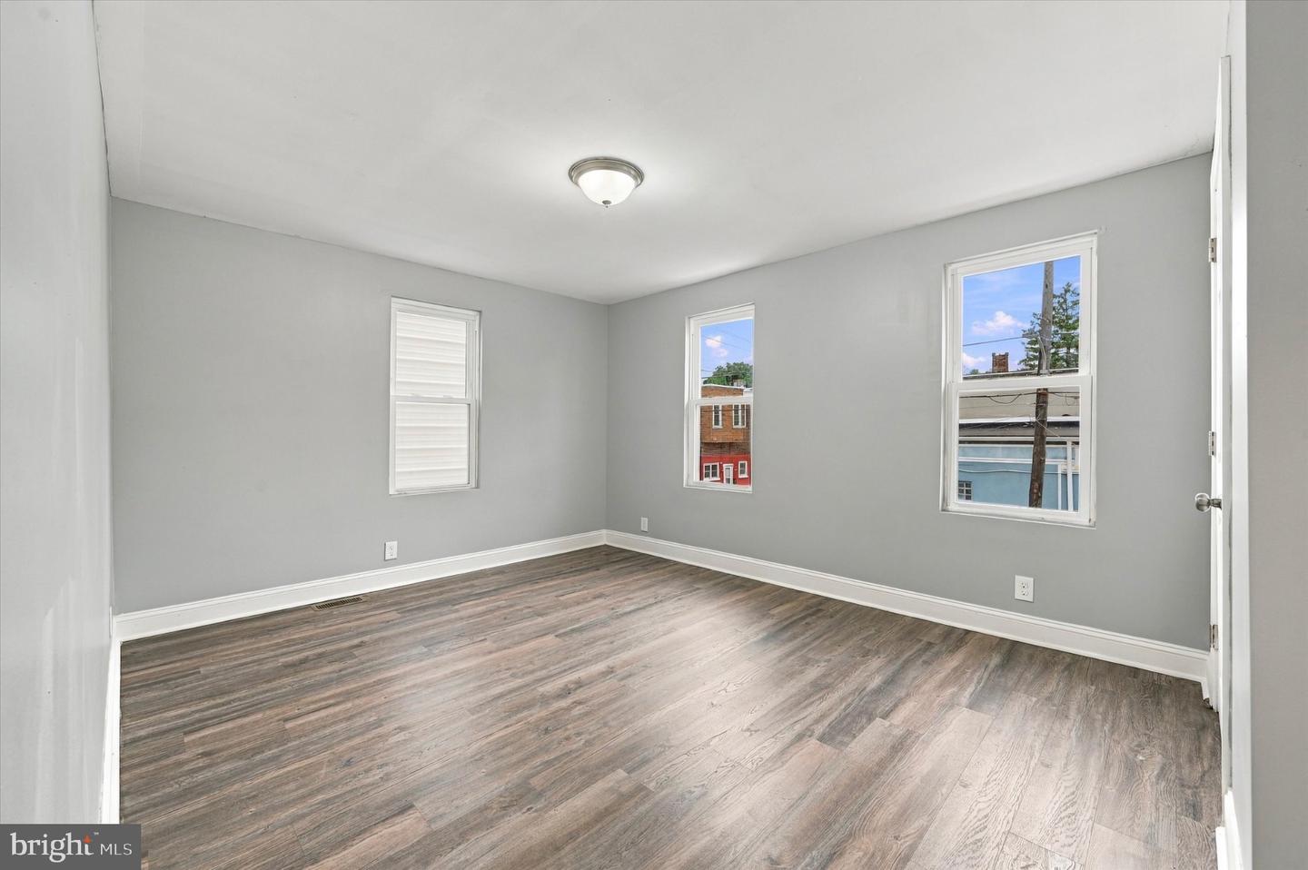256 E Phil Ellena St Property Photo 19