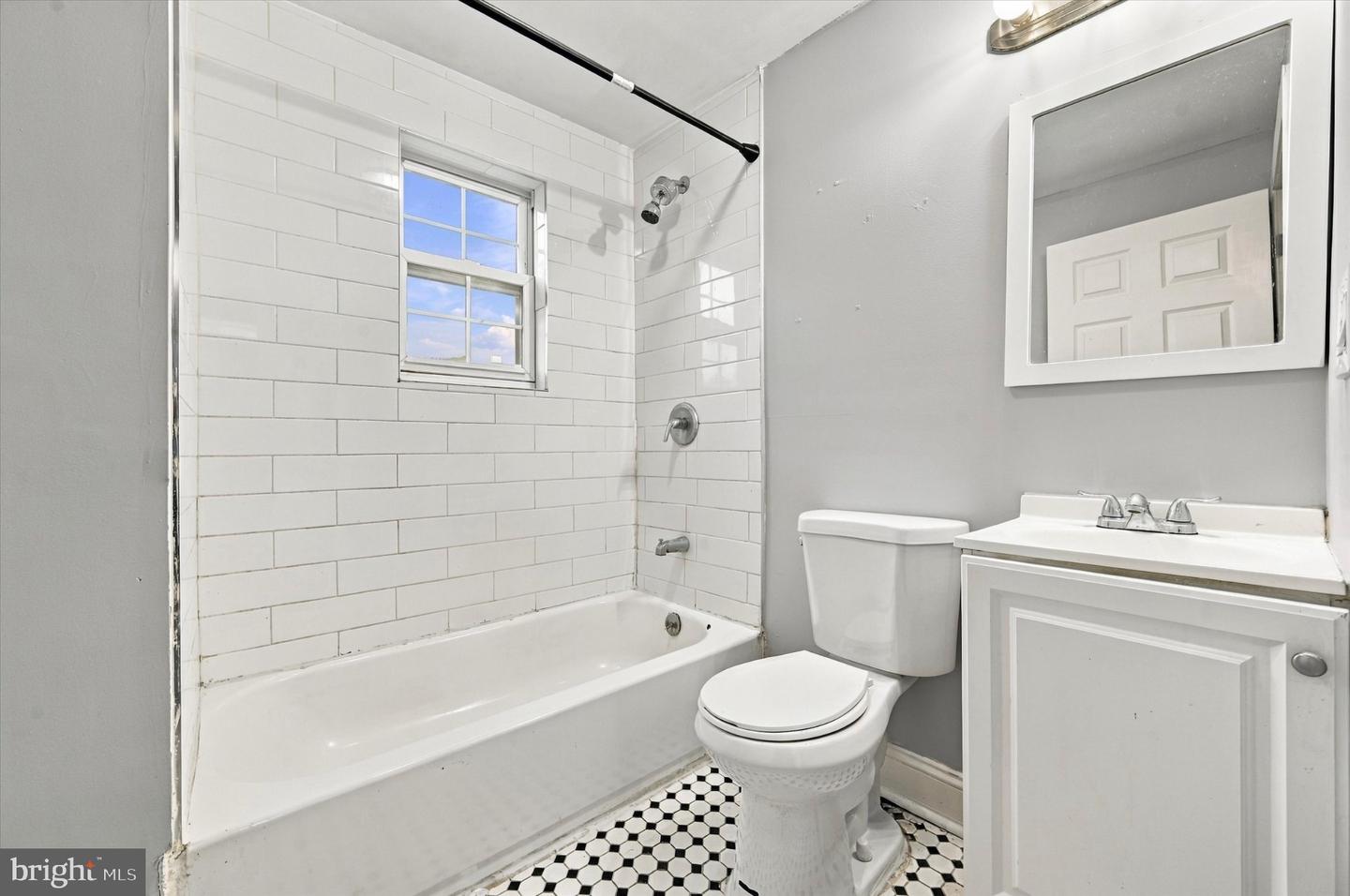 256 E Phil Ellena St Property Photo 22