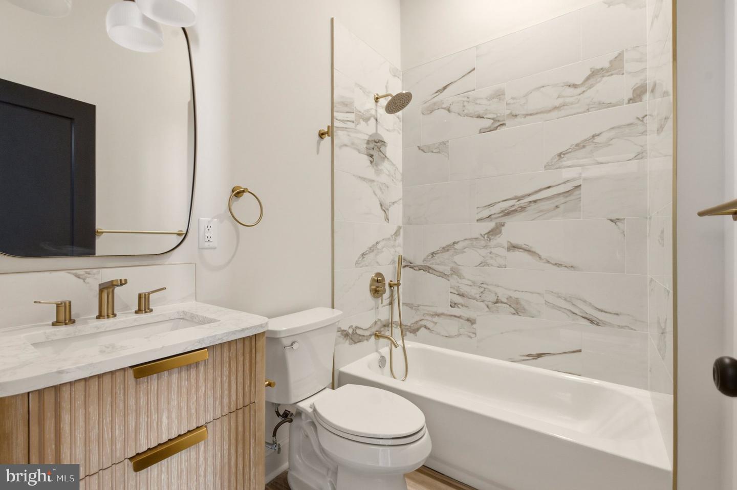 1502 N 26th St #3 Property Photo 9