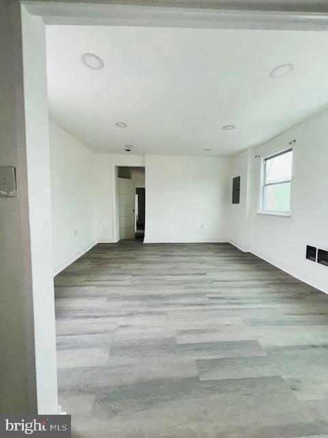 2029 E Tioga St #2nd Fl Property Photo 4