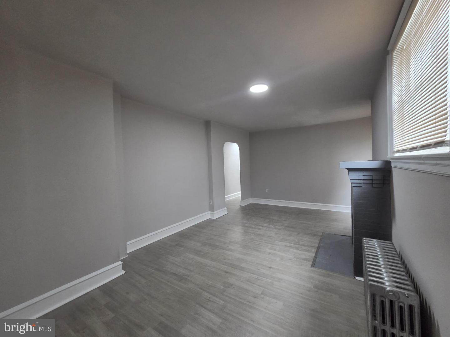 6149 W Columbia Ave #1st Fl Property Photo 4