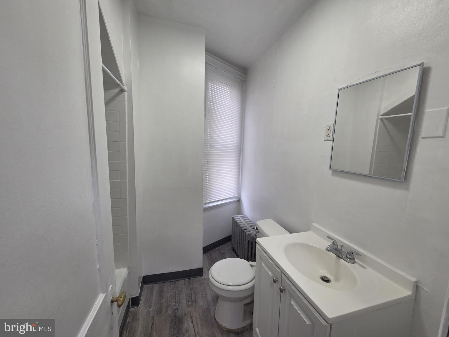 6149 W Columbia Ave #1st Fl Property Photo 8