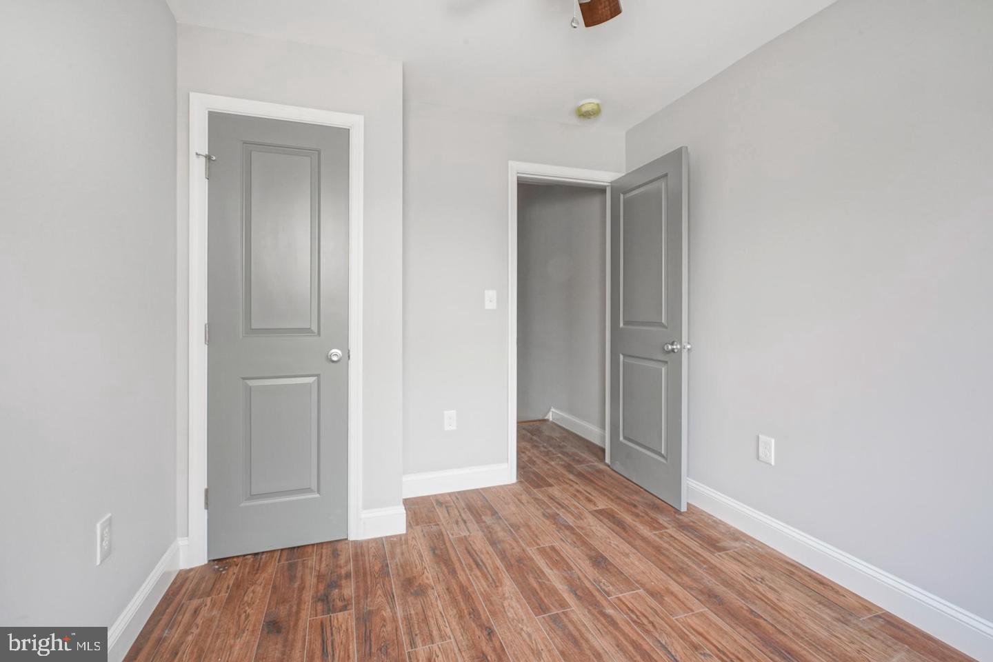1348 N Dover St Property Photo 12