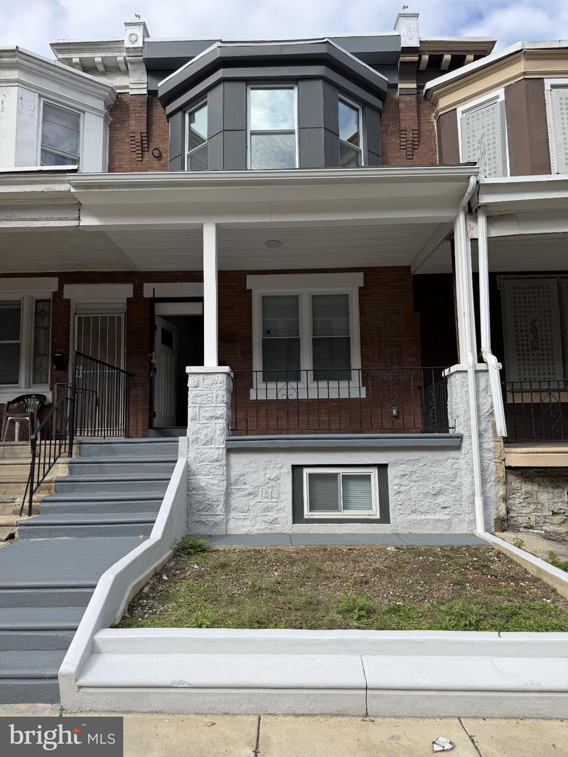 1321 W Loudon St Property Photo 3