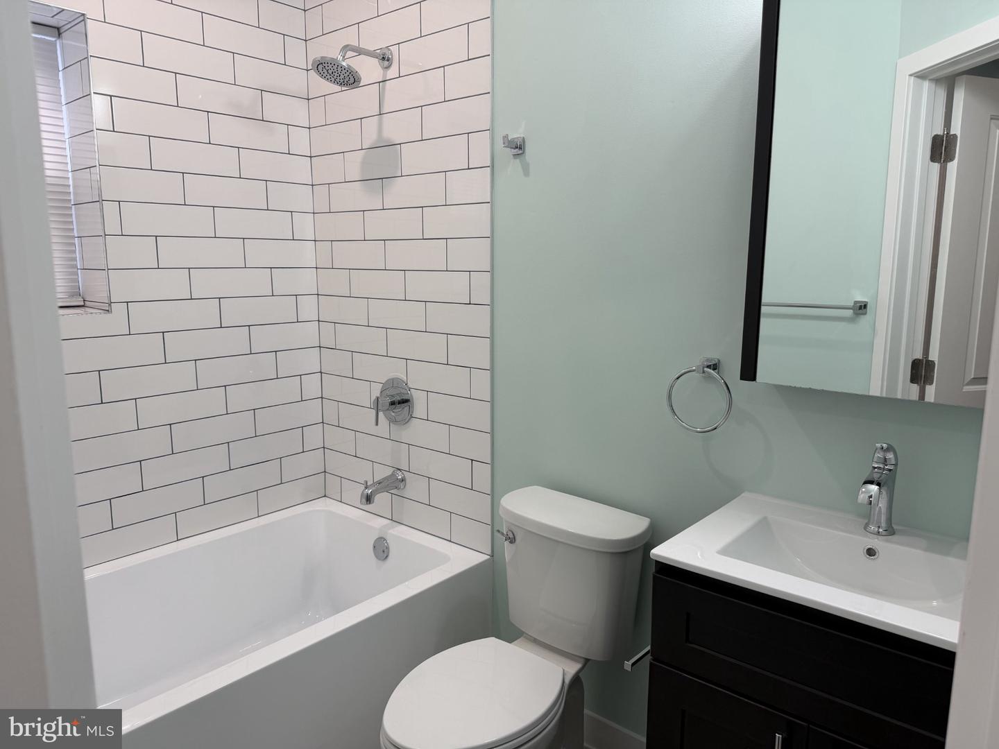 1321 W Loudon St Property Photo 14