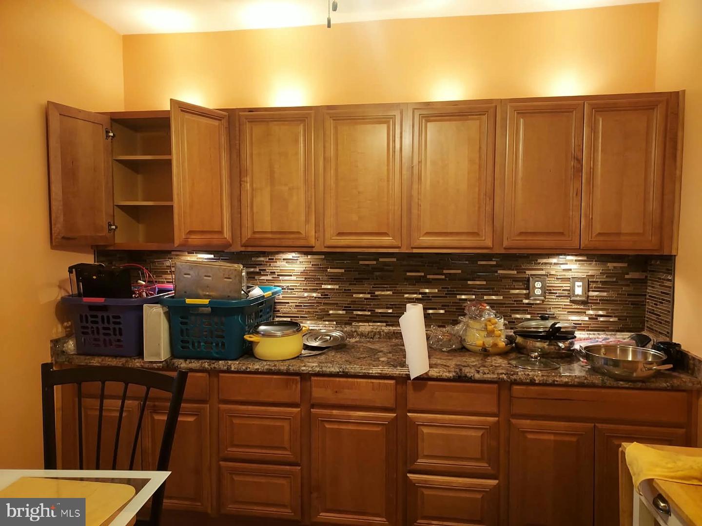 5316 N Sydenham St Property Photo 9