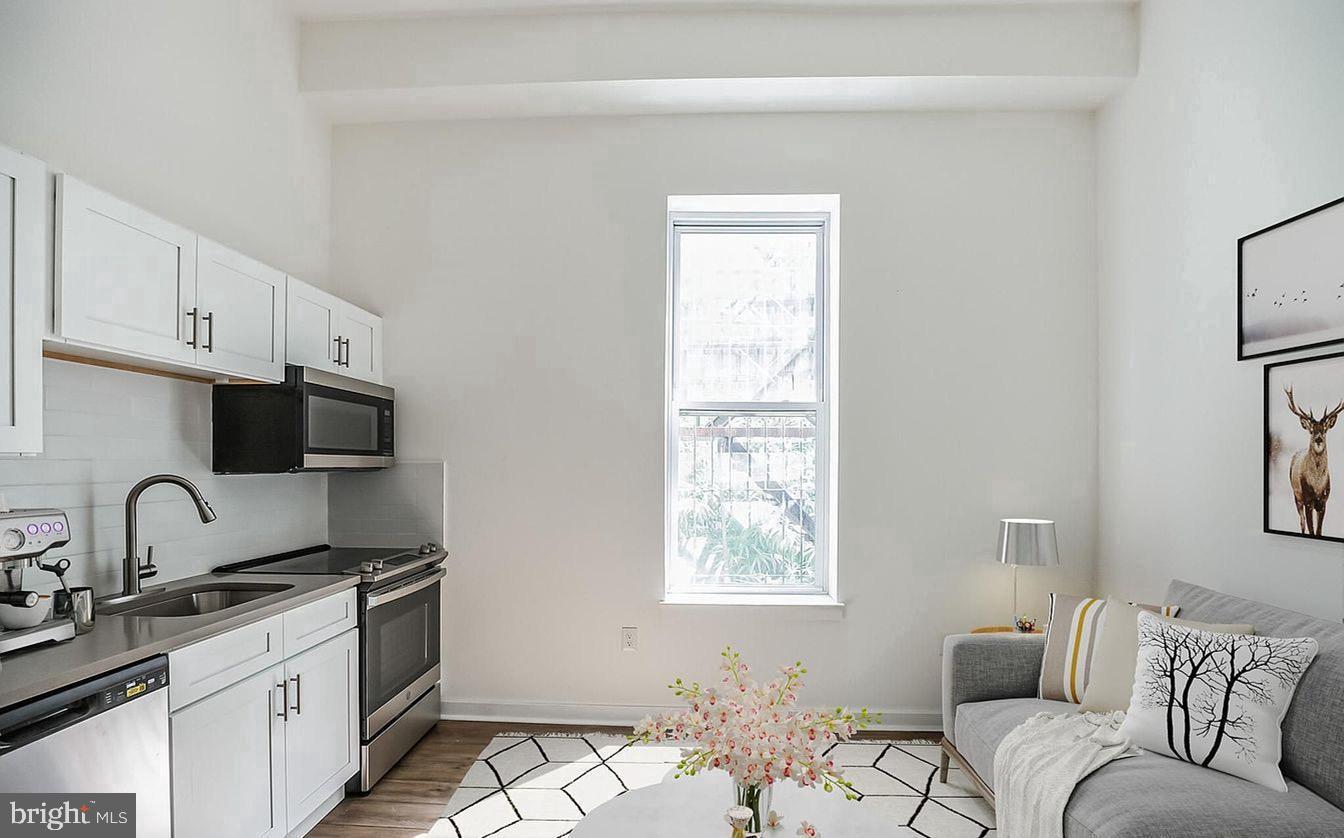 405 S 42nd St #3f Property Photo 15