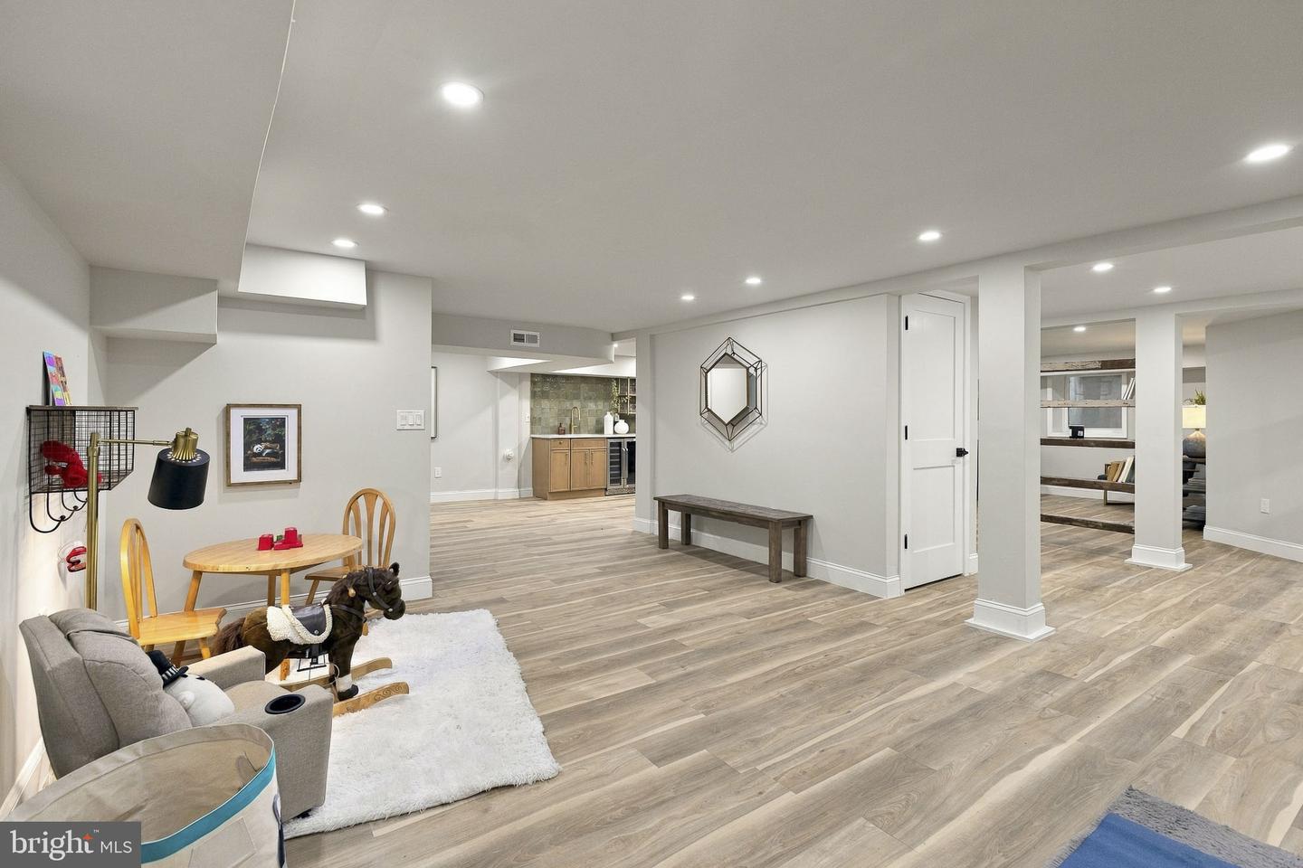 5040 Overbrook Ave Property Photo 44